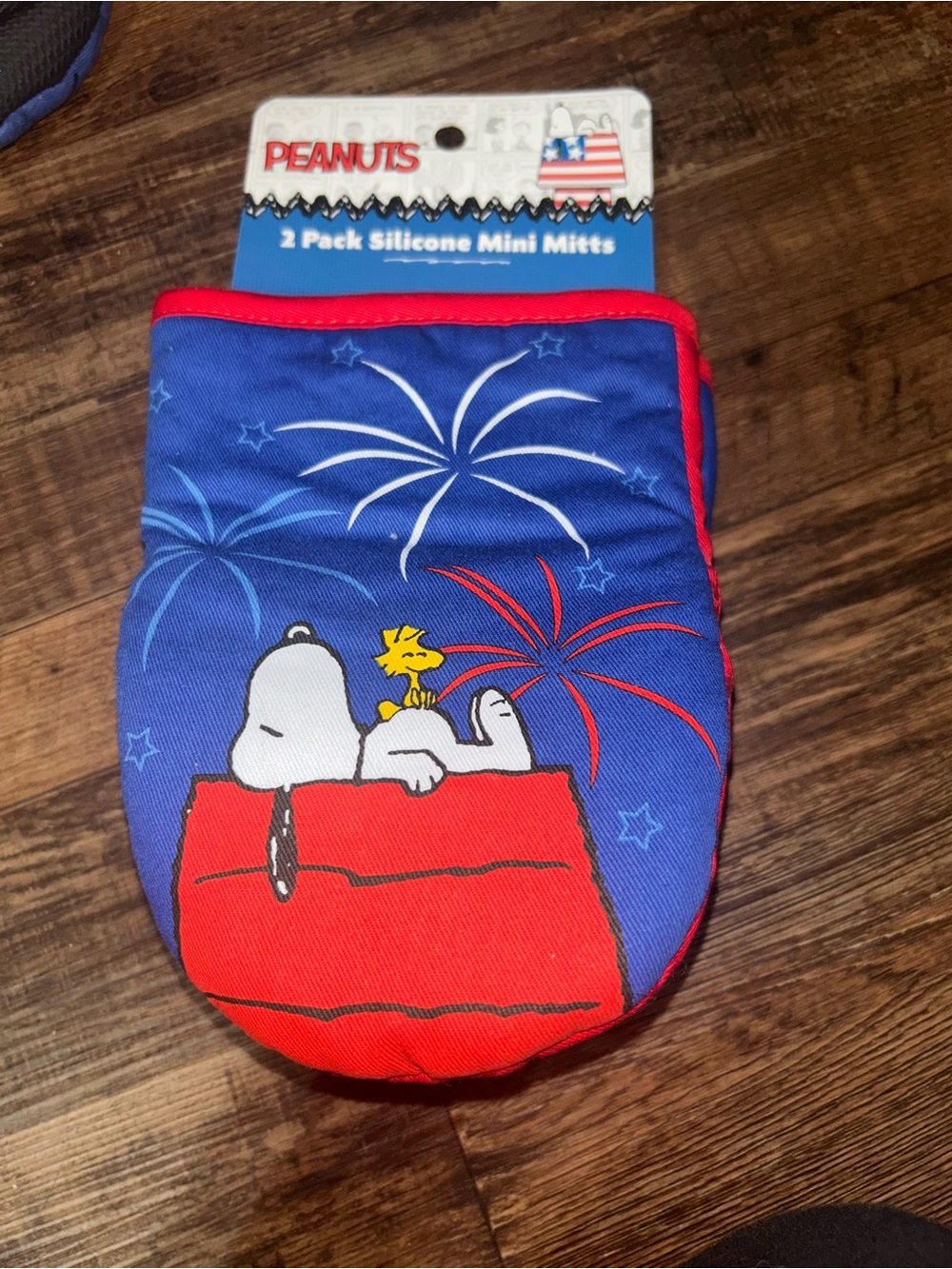 Peanuts Snoopy 4th of July Oven Mitts